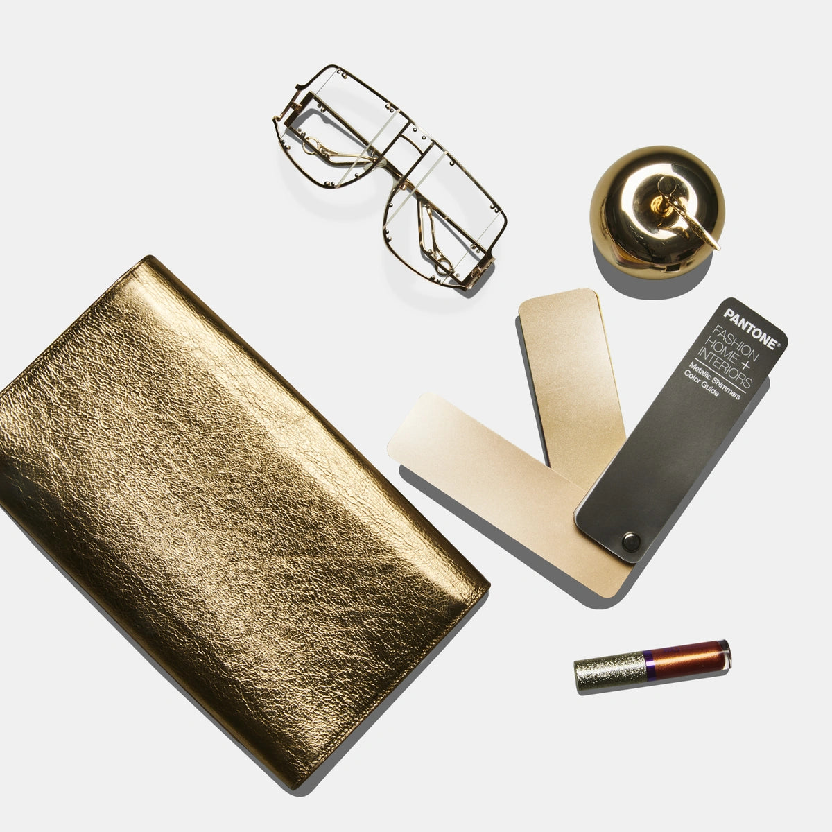 PANTONE® Fashion, Home + Interiors Metallic Shimmers Guide - FHIP310B