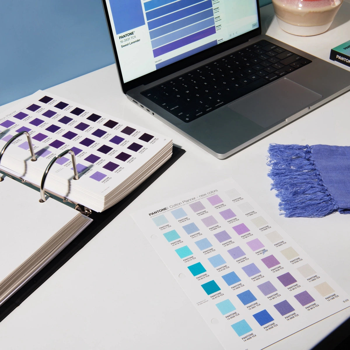 PANTONE® Fashion, Home + Interiors Cotton Planner + Dualities Expansion Pack - FHIC300C